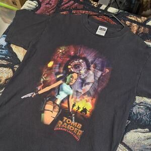 Vintage lara croft tomb raider